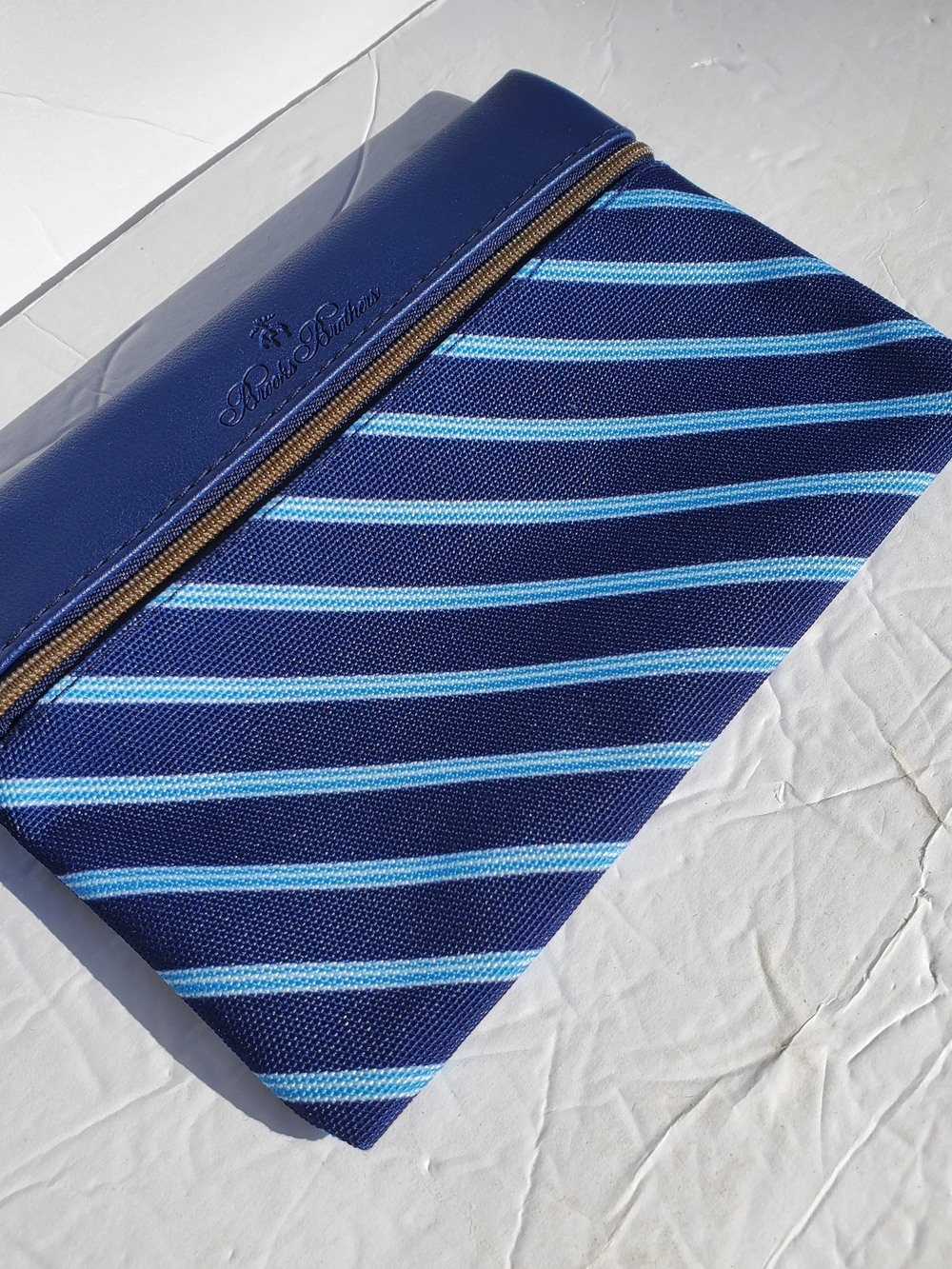 Brooks Brothers Blue Striped United Airlines Fabric Makeup Bag Zipper Pouch Case